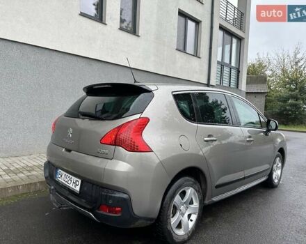 Серый Пежо 3008, объемом двигателя 2 л и пробегом 247 тыс. км за 9950 $, фото 6 на Automoto.ua