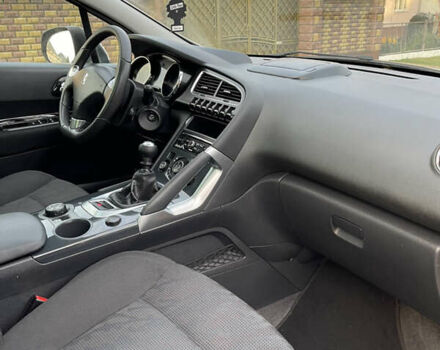 Серый Пежо 3008, объемом двигателя 1.6 л и пробегом 123 тыс. км за 9450 $, фото 15 на Automoto.ua