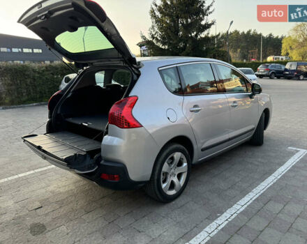 Серый Пежо 3008, объемом двигателя 1.56 л и пробегом 157 тыс. км за 8000 $, фото 8 на Automoto.ua