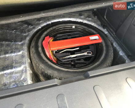 Серый Пежо 3008, объемом двигателя 1.6 л и пробегом 142 тыс. км за 11500 $, фото 15 на Automoto.ua