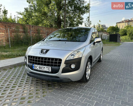 Серый Пежо 3008, объемом двигателя 1.6 л и пробегом 156 тыс. км за 8000 $, фото 2 на Automoto.ua