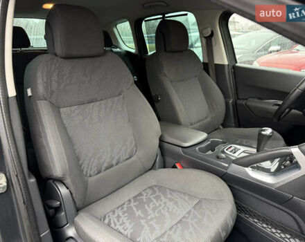 Серый Пежо 3008, объемом двигателя 1.6 л и пробегом 238 тыс. км за 9999 $, фото 24 на Automoto.ua