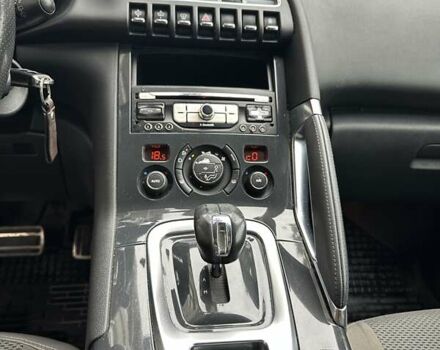 Серый Пежо 3008, объемом двигателя 2 л и пробегом 247 тыс. км за 9950 $, фото 18 на Automoto.ua