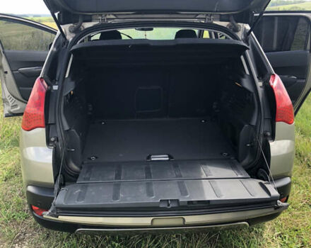 Серый Пежо 3008, объемом двигателя 1.6 л и пробегом 142 тыс. км за 11500 $, фото 18 на Automoto.ua