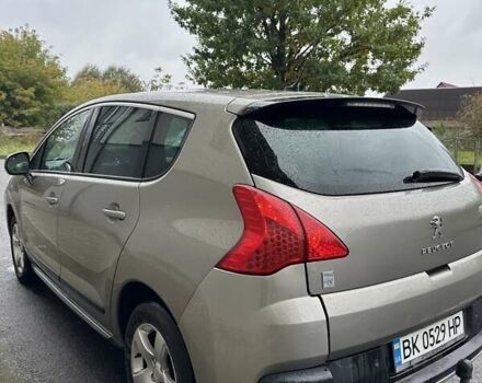 Серый Пежо 3008, объемом двигателя 2 л и пробегом 247 тыс. км за 9950 $, фото 14 на Automoto.ua