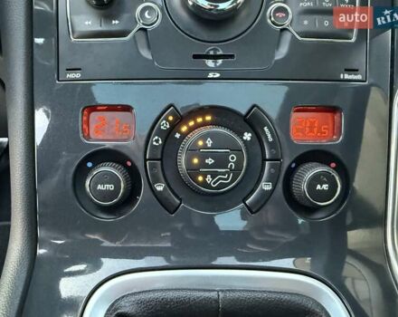 Серый Пежо 3008, объемом двигателя 1.6 л и пробегом 231 тыс. км за 9350 $, фото 46 на Automoto.ua