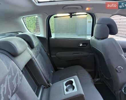 Серый Пежо 3008, объемом двигателя 1.6 л и пробегом 231 тыс. км за 9350 $, фото 80 на Automoto.ua