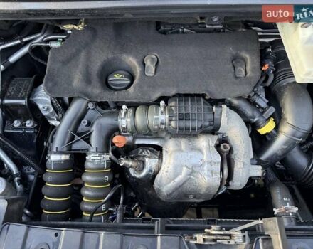 Серый Пежо 3008, объемом двигателя 1.6 л и пробегом 231 тыс. км за 9350 $, фото 24 на Automoto.ua