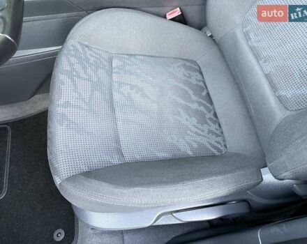 Серый Пежо 3008, объемом двигателя 1.6 л и пробегом 231 тыс. км за 9350 $, фото 58 на Automoto.ua