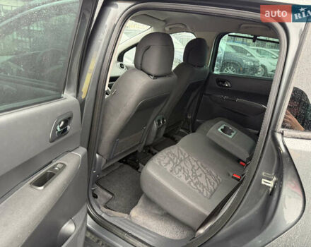 Серый Пежо 3008, объемом двигателя 1.6 л и пробегом 238 тыс. км за 9999 $, фото 40 на Automoto.ua