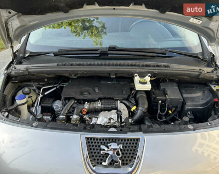 Серый Пежо 3008, объемом двигателя 1.6 л и пробегом 156 тыс. км за 8000 $, фото 22 на Automoto.ua