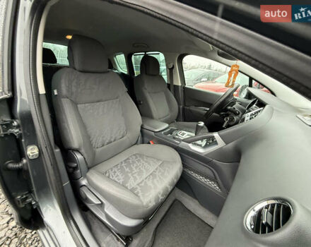 Серый Пежо 3008, объемом двигателя 1.6 л и пробегом 238 тыс. км за 9999 $, фото 23 на Automoto.ua