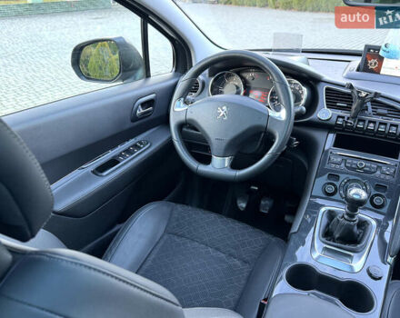 Пежо 3008 2014 у Самборе на Automoto.ua Сірий Пежо 3008, об'ємом двигуна 1.6 л та пробігом 137 тис. км за 10999 $, фото 53 на Automoto.ua
