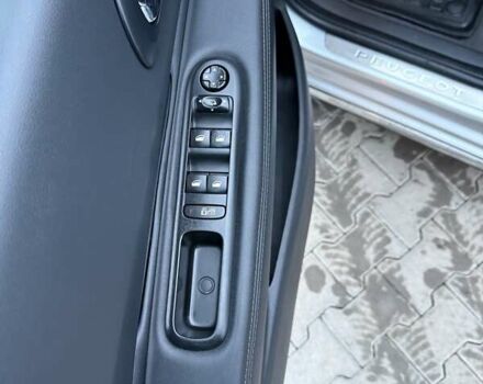 Сірий Пежо 3008, об'ємом двигуна 1.6 л та пробігом 195 тис. км за 10699 $, фото 19 на Automoto.ua