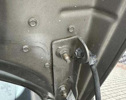 Серый Пежо 3008, объемом двигателя 1.6 л и пробегом 208 тыс. км за 9750 $, фото 43 на Automoto.ua