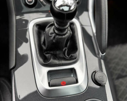 Сірий Пежо 3008, об'ємом двигуна 1.6 л та пробігом 221 тис. км за 9400 $, фото 51 на Automoto.ua