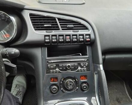 Серый Пежо 3008, объемом двигателя 2 л и пробегом 226 тыс. км за 11000 $, фото 13 на Automoto.ua