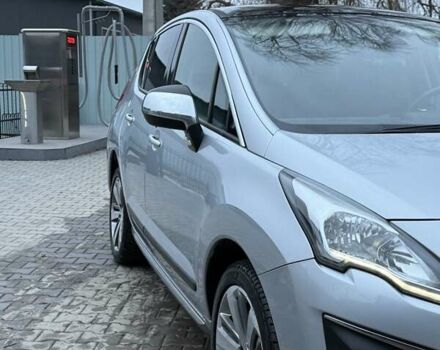 Сірий Пежо 3008, об'ємом двигуна 1.6 л та пробігом 195 тис. км за 10699 $, фото 4 на Automoto.ua