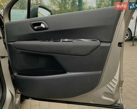 Серый Пежо 3008, объемом двигателя 1.6 л и пробегом 192 тыс. км за 10955 $, фото 31 на Automoto.ua