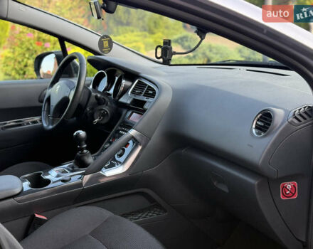 Пежо 3008 2014 в Стрые на Automoto.ua Серый Пежо 3008, объемом двигателя 1.6 л и пробегом 235 тыс. км за 10350 $, фото 60 на Automoto.ua