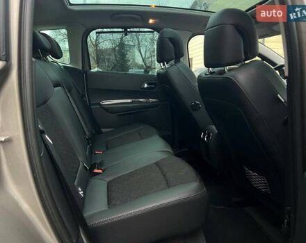 Серый Пежо 3008, объемом двигателя 2 л и пробегом 217 тыс. км за 12000 $, фото 20 на Automoto.ua