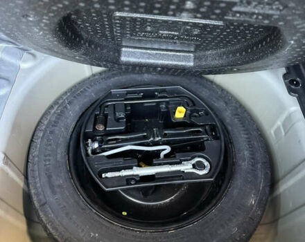 Пежо 3008 2014 в Львове на Automoto.ua Серый Пежо 3008, объемом двигателя 1.6 л и пробегом 290 тыс. км за 9900 $, фото 16 на Automoto.ua