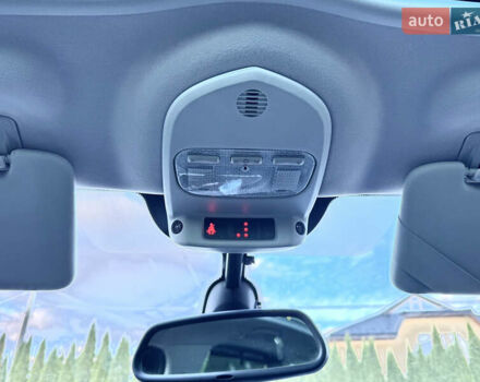 Пежо 3008 2014 у Самборе на Automoto.ua Сірий Пежо 3008, об'ємом двигуна 1.6 л та пробігом 137 тис. км за 10999 $, фото 56 на Automoto.ua