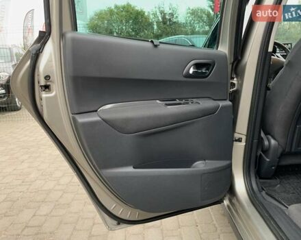 Серый Пежо 3008, объемом двигателя 1.6 л и пробегом 192 тыс. км за 10955 $, фото 25 на Automoto.ua