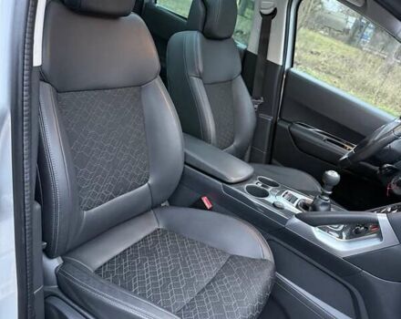 Сірий Пежо 3008, об'ємом двигуна 1.6 л та пробігом 195 тис. км за 10699 $, фото 46 на Automoto.ua