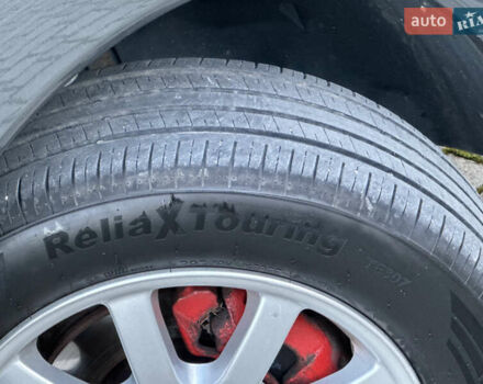 Пежо 3008 2014 у Самборе на Automoto.ua Сірий Пежо 3008, об'ємом двигуна 1.6 л та пробігом 137 тис. км за 10999 $, фото 28 на Automoto.ua