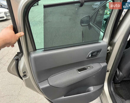 Сірий Пежо 3008, об'ємом двигуна 1.56 л та пробігом 332 тис. км за 8800 $, фото 20 на Automoto.ua