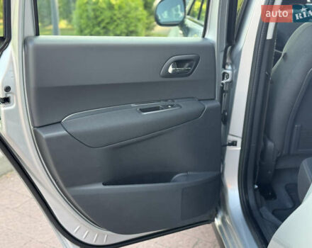 Пежо 3008 2014 в Стрые на Automoto.ua Серый Пежо 3008, объемом двигателя 1.6 л и пробегом 235 тыс. км за 10350 $, фото 49 на Automoto.ua