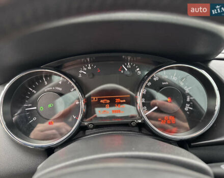 Сірий Пежо 3008, об'ємом двигуна 1.6 л та пробігом 221 тис. км за 9400 $, фото 46 на Automoto.ua