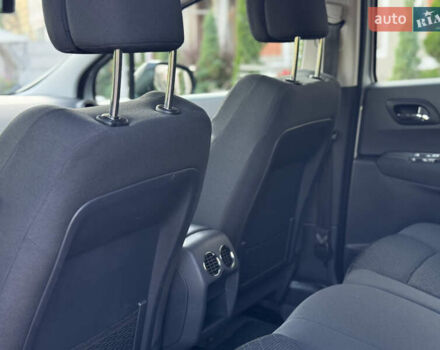 Сірий Пежо 3008, об'ємом двигуна 1.6 л та пробігом 235 тис. км за 10333 $, фото 48 на Automoto.ua