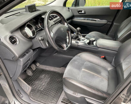 Серый Пежо 3008, объемом двигателя 2 л и пробегом 95 тыс. км за 12700 $, фото 11 на Automoto.ua