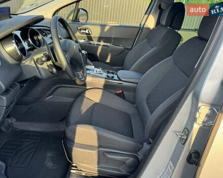 Серый Пежо 3008, объемом двигателя 1.6 л и пробегом 229 тыс. км за 11699 $, фото 10 на Automoto.ua