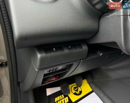 Серый Пежо 3008, объемом двигателя 2 л и пробегом 217 тыс. км за 12000 $, фото 11 на Automoto.ua