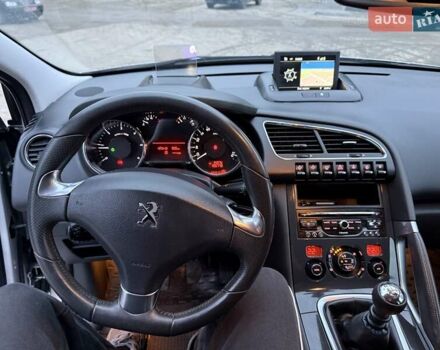 Сірий Пежо 3008, об'ємом двигуна 1.6 л та пробігом 195 тис. км за 10699 $, фото 25 на Automoto.ua
