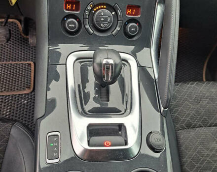 Серый Пежо 3008, объемом двигателя 2 л и пробегом 255 тыс. км за 9500 $, фото 13 на Automoto.ua