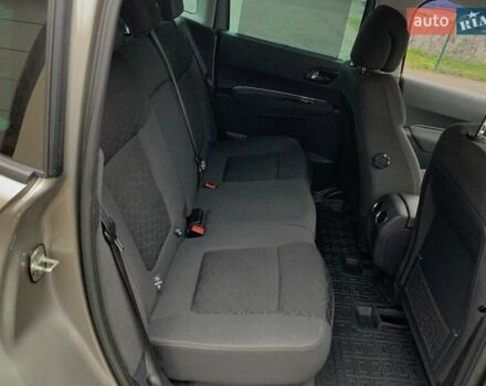 Серый Пежо 3008, объемом двигателя 1.6 л и пробегом 192 тыс. км за 10955 $, фото 30 на Automoto.ua