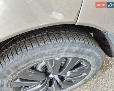 Серый Пежо 3008, объемом двигателя 2 л и пробегом 226 тыс. км за 11000 $, фото 9 на Automoto.ua