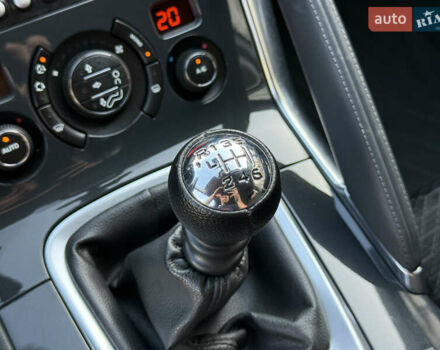 Сірий Пежо 3008, об'ємом двигуна 1.6 л та пробігом 235 тис. км за 10333 $, фото 42 на Automoto.ua
