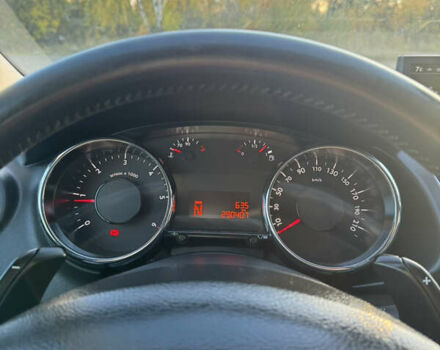 Пежо 3008 2014 в Львове на Automoto.ua Серый Пежо 3008, объемом двигателя 1.6 л и пробегом 290 тыс. км за 9900 $, фото 13 на Automoto.ua