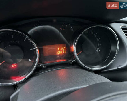 Серый Пежо 3008, объемом двигателя 1.56 л и пробегом 169 тыс. км за 13200 $, фото 15 на Automoto.ua