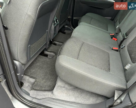 Серый Пежо 3008, объемом двигателя 1.6 л и пробегом 171 тыс. км за 14600 $, фото 29 на Automoto.ua