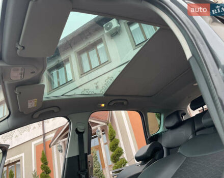 Сірий Пежо 3008, об'ємом двигуна 1.6 л та пробігом 199 тис. км за 10999 $, фото 147 на Automoto.ua