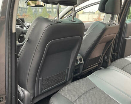 Сірий Пежо 3008, об'ємом двигуна 1.6 л та пробігом 199 тис. км за 10999 $, фото 96 на Automoto.ua