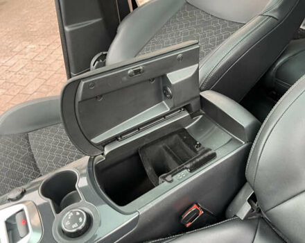 Сірий Пежо 3008, об'ємом двигуна 1.6 л та пробігом 199 тис. км за 10999 $, фото 140 на Automoto.ua