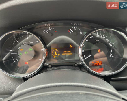 Сірий Пежо 3008, об'ємом двигуна 1.6 л та пробігом 199 тис. км за 10999 $, фото 125 на Automoto.ua