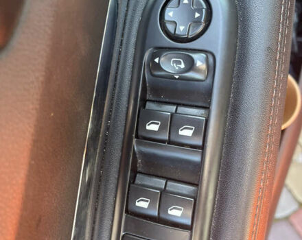 Сірий Пежо 3008, об'ємом двигуна 1.6 л та пробігом 181 тис. км за 13508 $, фото 6 на Automoto.ua